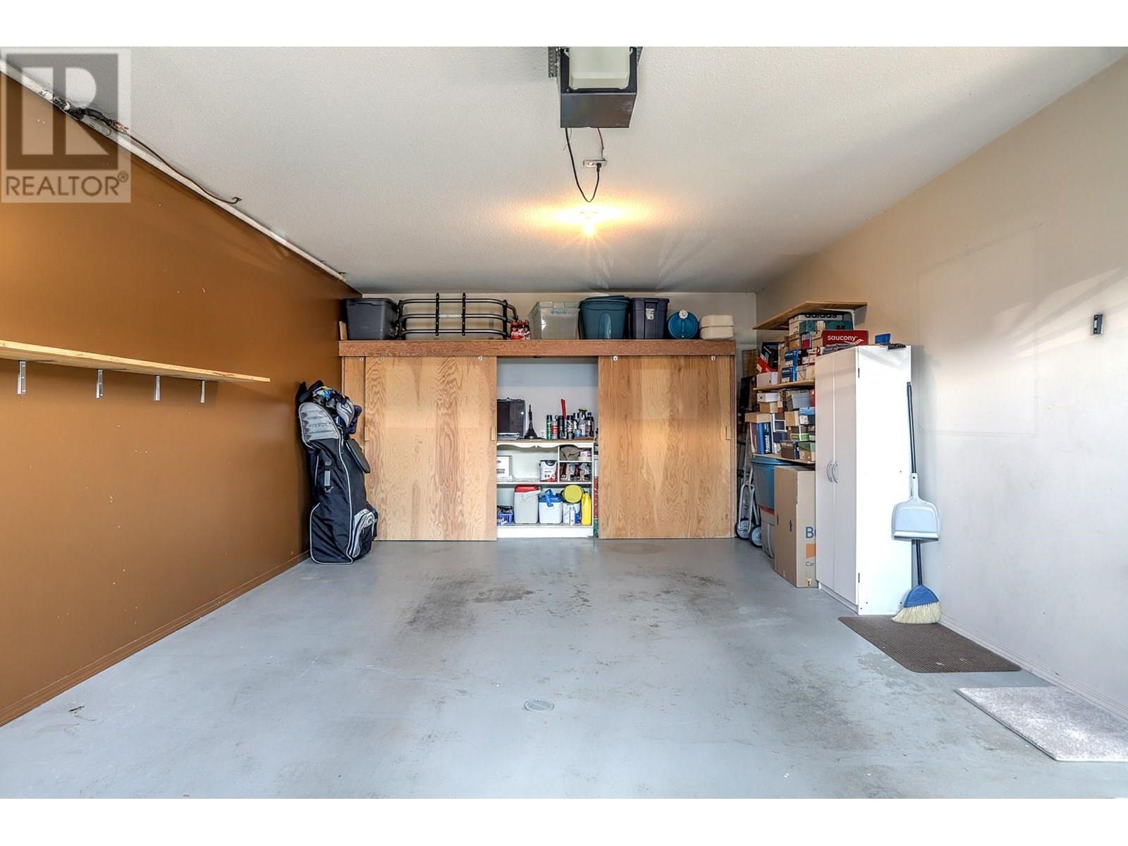15 4210 Alexis Park Drive, Vernon