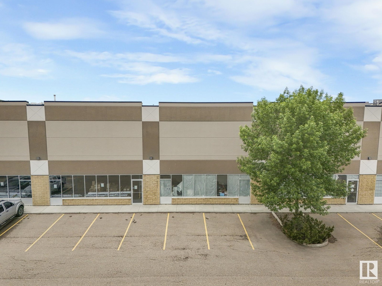 Photo 5 of 15454 131 Av Nw, Edmonton AB
