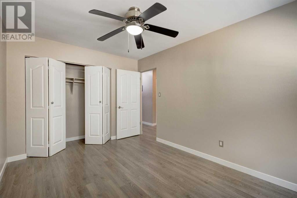 Single Family House for Sale in   Elbow Drive SW Chinook Park Calgary 