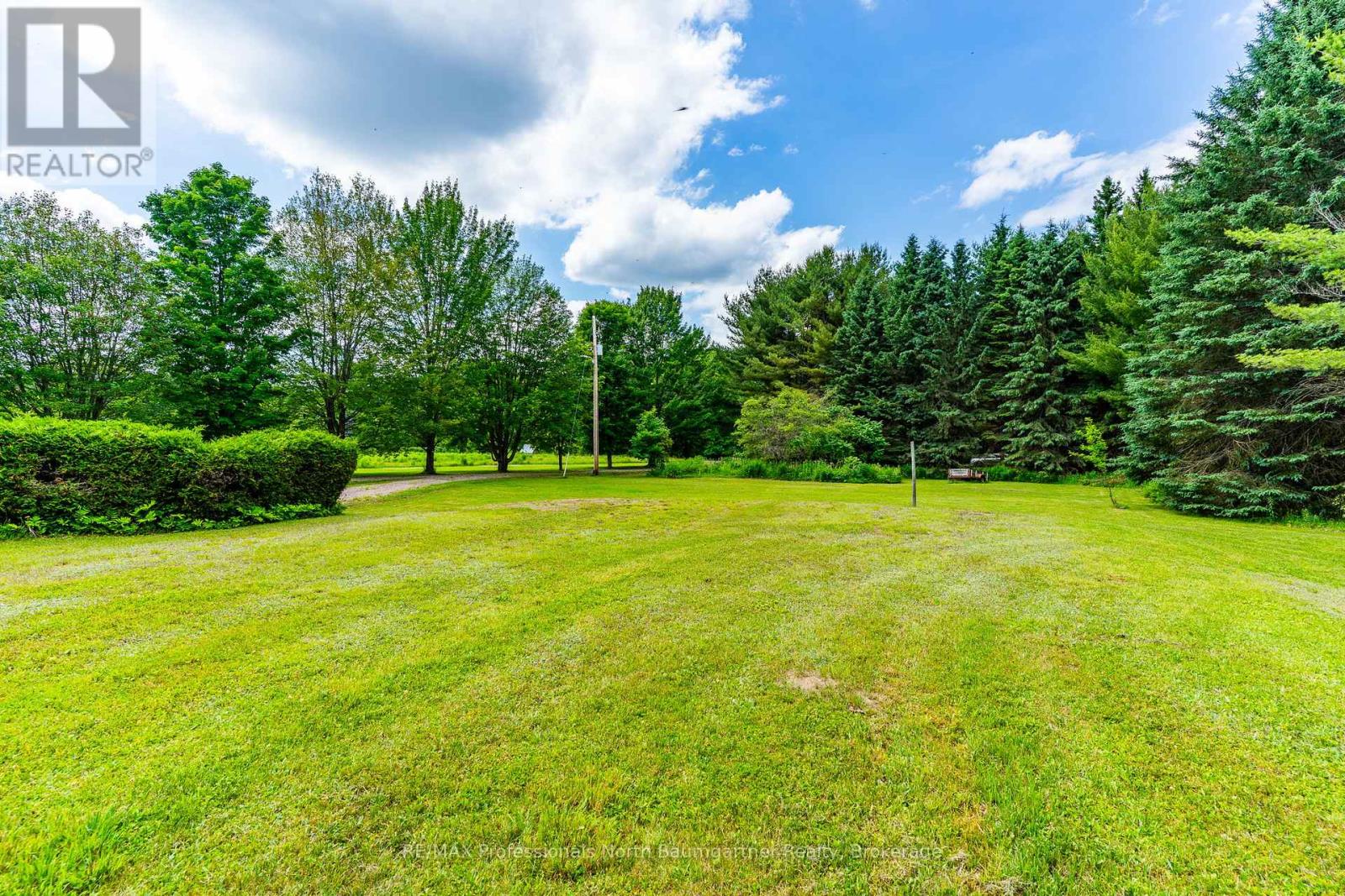 Photo 1 of 1230 North Shore Road, Algonquin Highlands ON