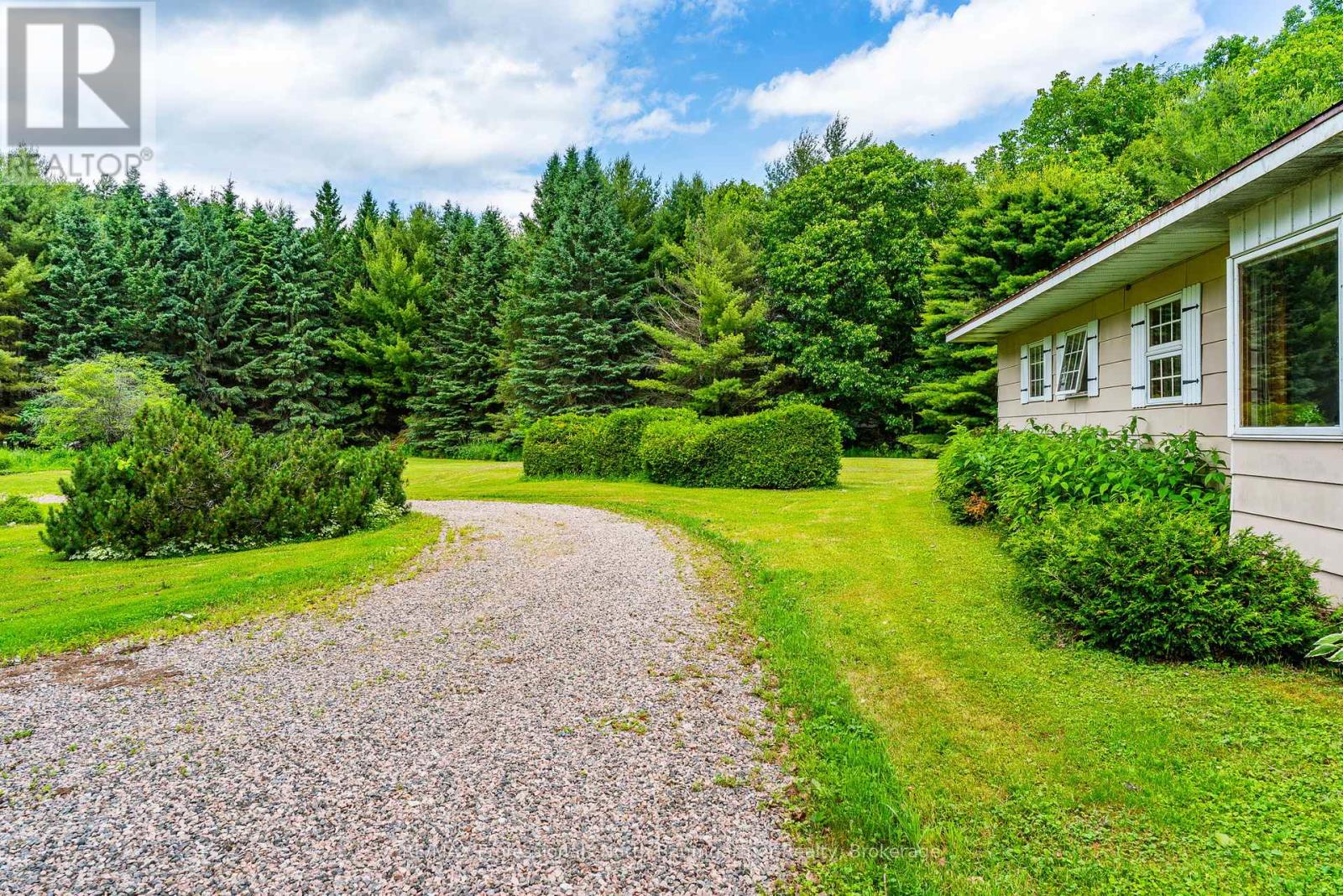 Photo 28 of 1230 North Shore Road, Algonquin Highlands ON