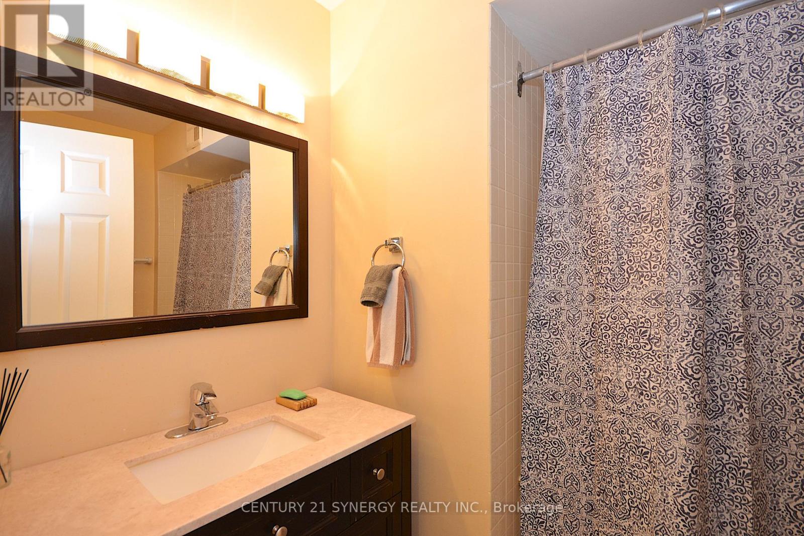 Photo 13 of 2101 199 Kent Street, Ottawa ON