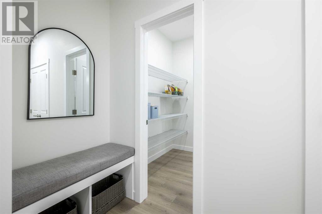 Photo 4 of 330 Sora Way Se, Calgary AB
