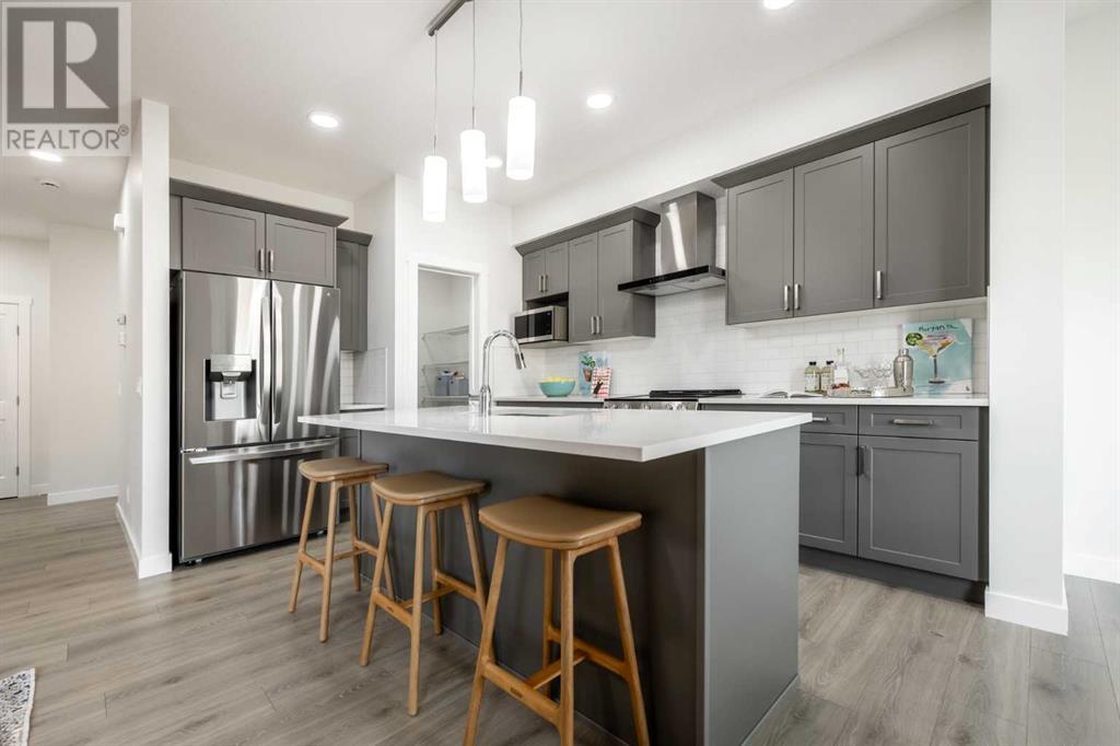 Photo 8 of 330 Sora Way Se, Calgary AB