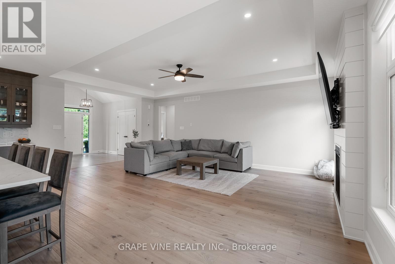 Photo 28 of 1805 Ashton Station Road, Ottawa ON
