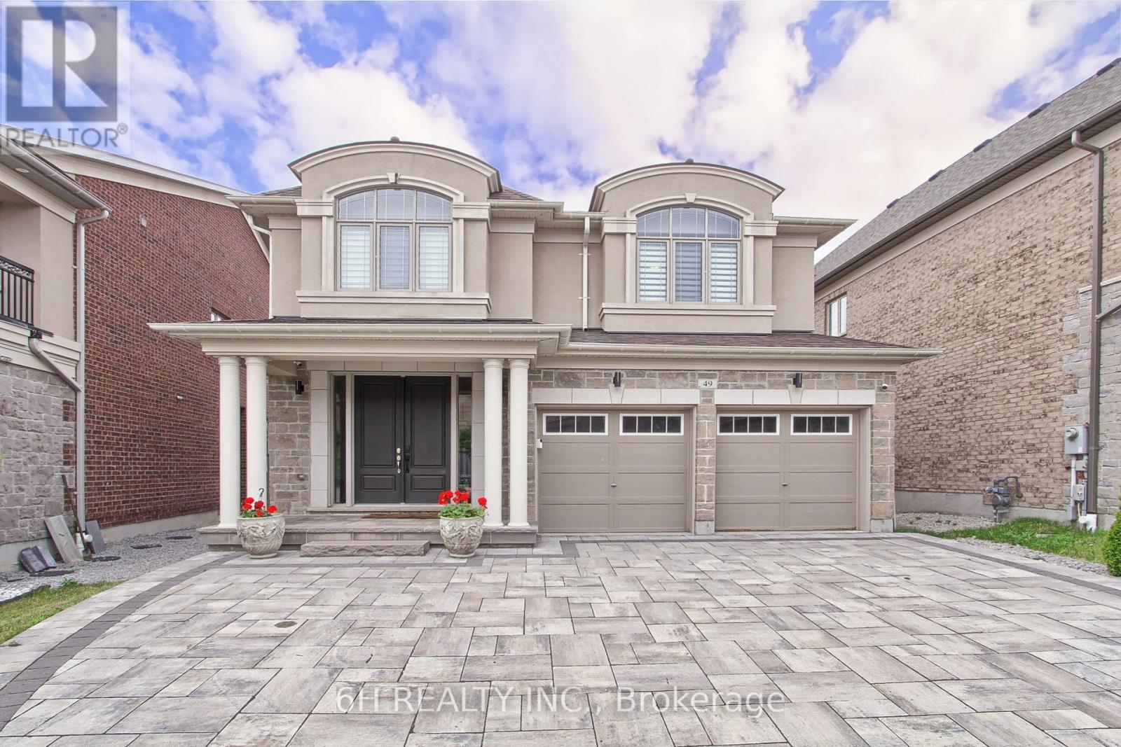 49 STRONG AVENUE, Vaughan (Patterson), Ontario