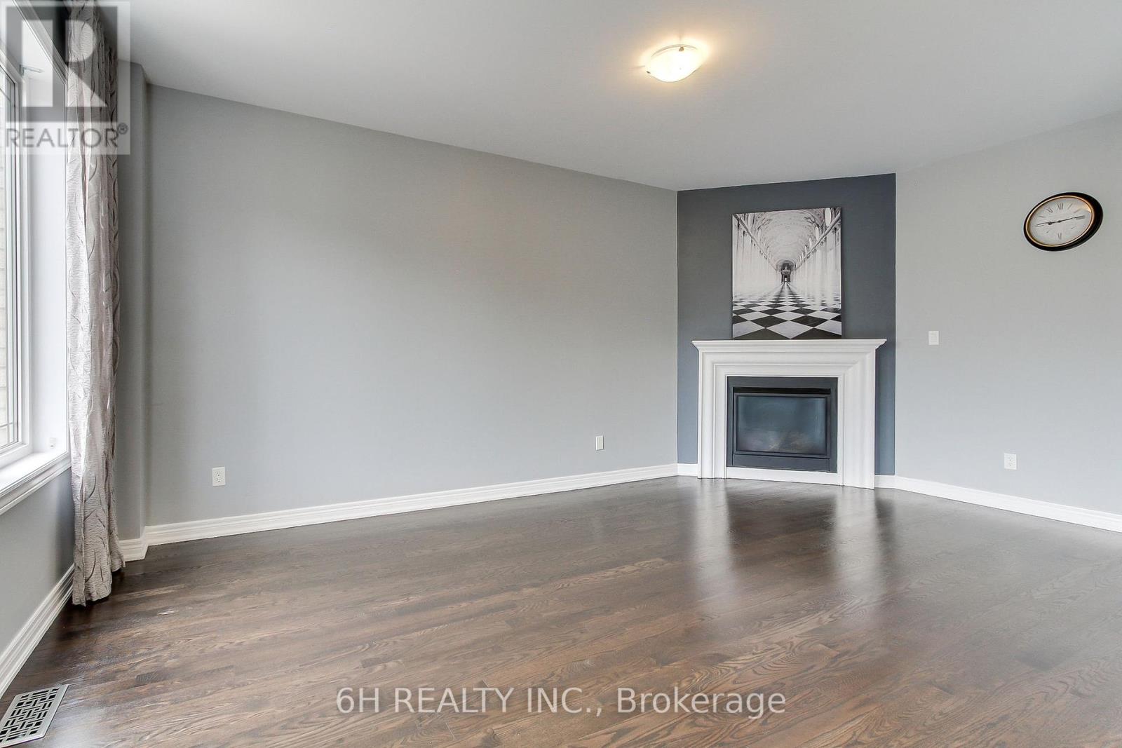 Single Family House for Sale in  STRONG AVENUE Vaughan (Patterson) 