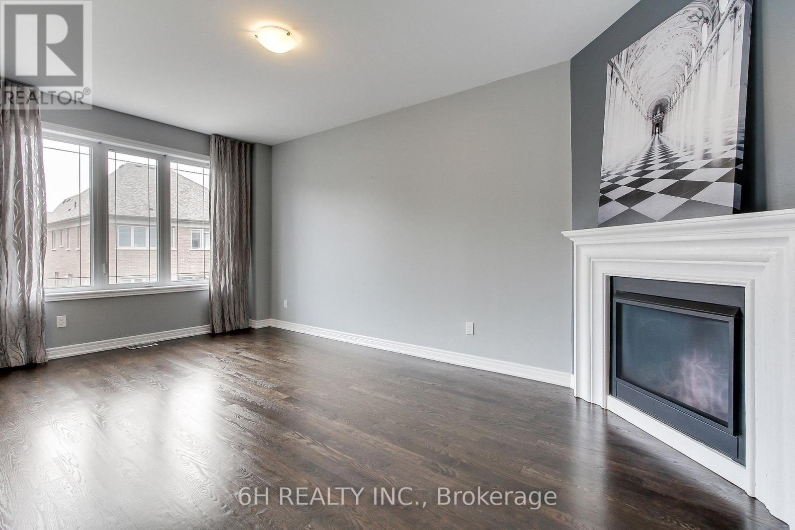 Single Family House for Sale in  STRONG AVENUE Vaughan (Patterson) 