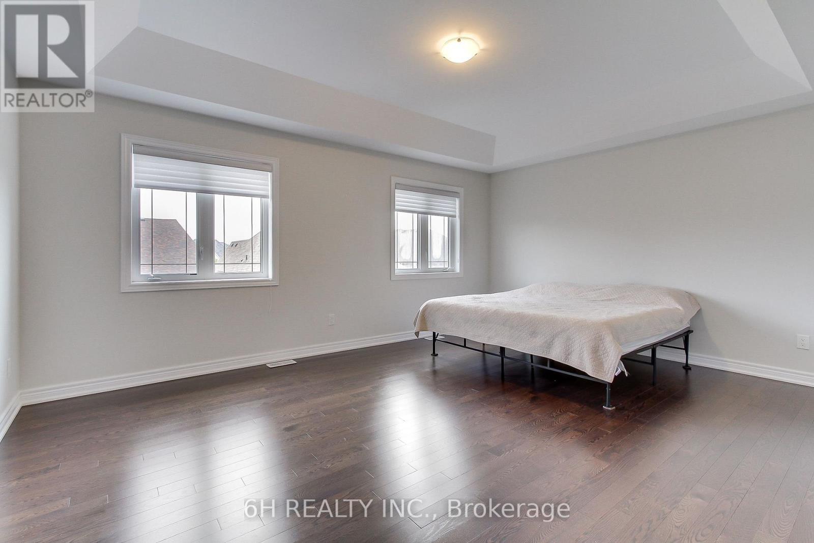 Single Family House for Sale in  STRONG AVENUE Vaughan (Patterson) 
