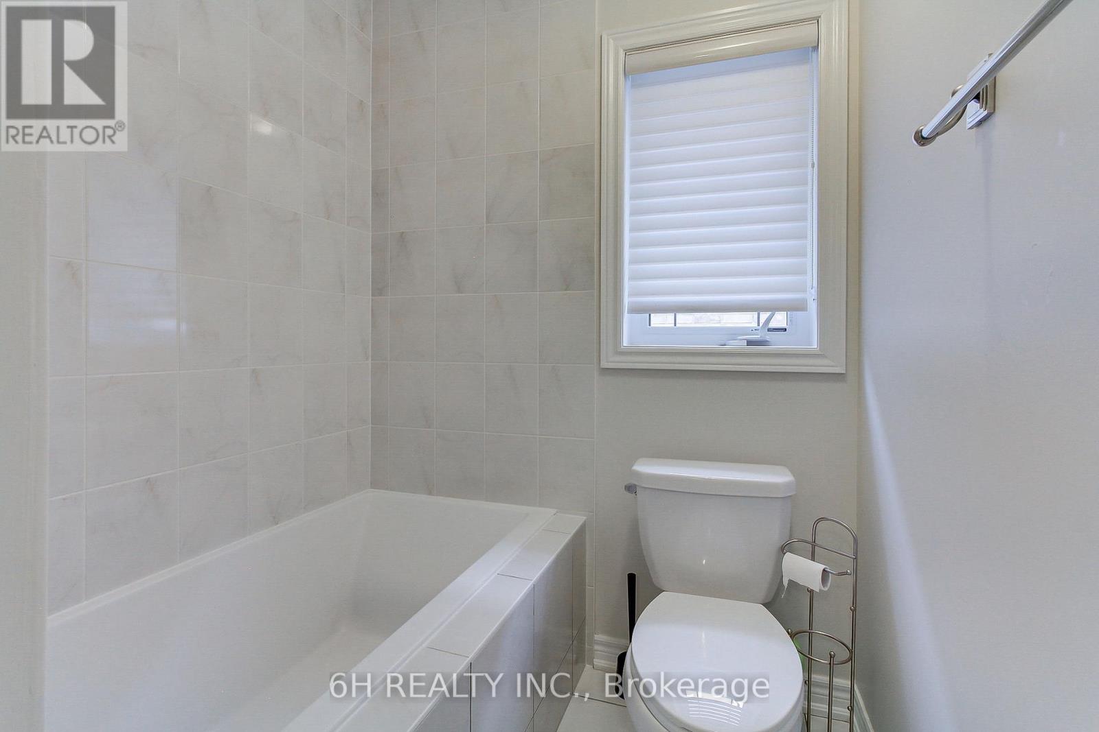 Single Family House for Sale in  STRONG AVENUE Vaughan (Patterson) 