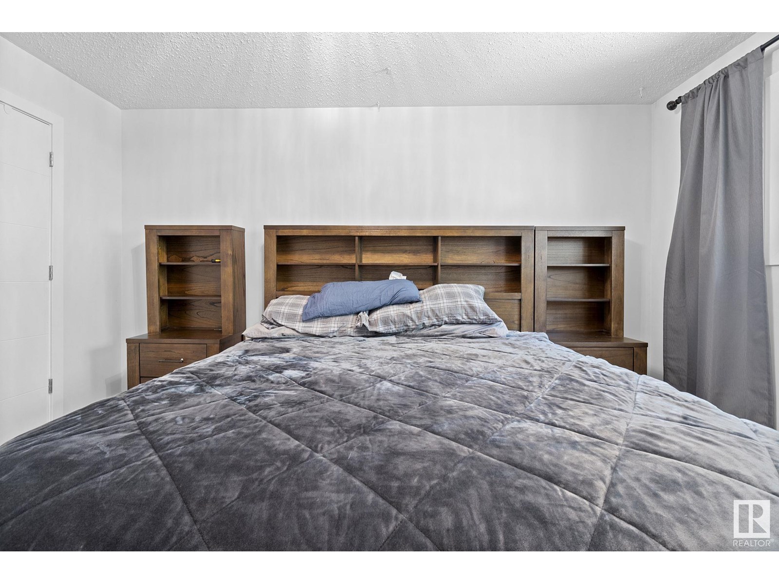 Photo 21 of 18404 66 Av Nw, Edmonton AB