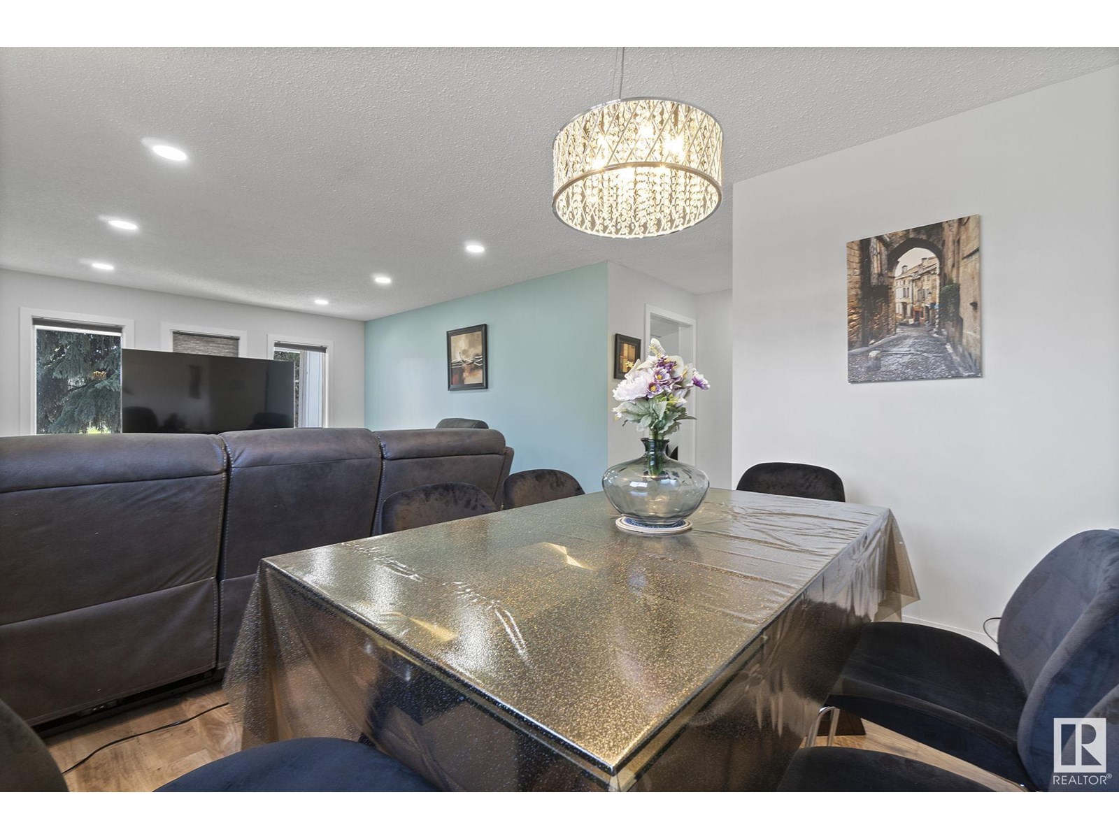Photo 35 of 18404 66 Av Nw, Edmonton AB
