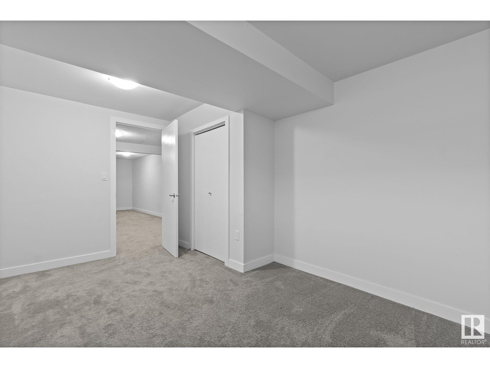 Photo 44 of 18404 66 Av Nw, Edmonton AB