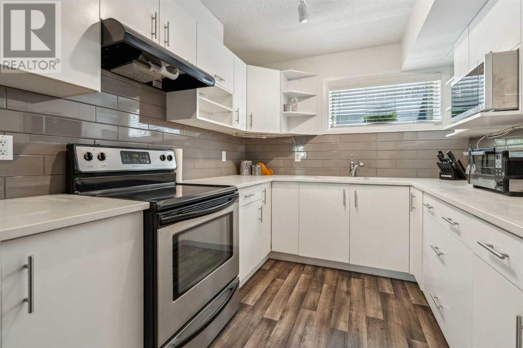 Single Family House 4 Level for Sale in  Riverview Park SE Riverbend Calgary 