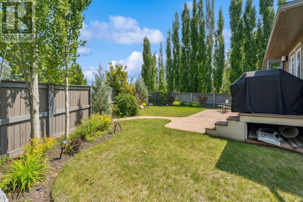 Single Family House 4 Level for Sale in  Riverview Park SE Riverbend Calgary 