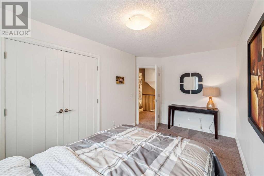 Single Family House 4 Level for Sale in  Riverview Park SE Riverbend Calgary 