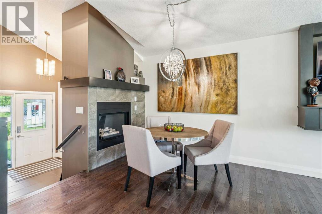 Single Family House 4 Level for Sale in  Riverview Park SE Riverbend Calgary 
