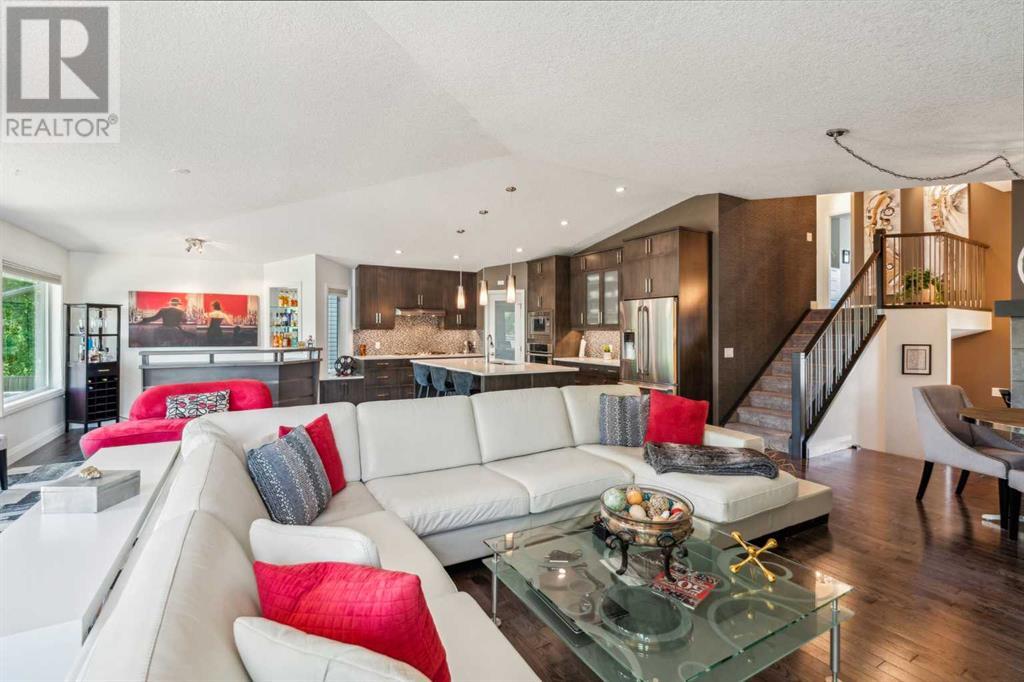 Single Family House 4 Level for Sale in  Riverview Park SE Riverbend Calgary 