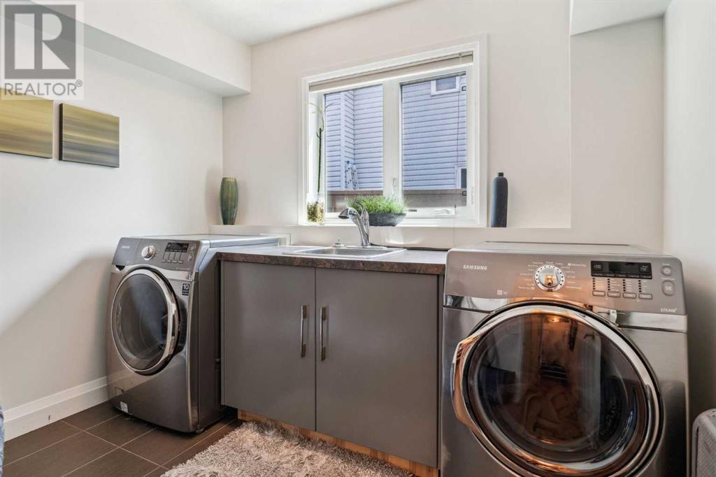 Single Family House 4 Level for Sale in  Riverview Park SE Riverbend Calgary 
