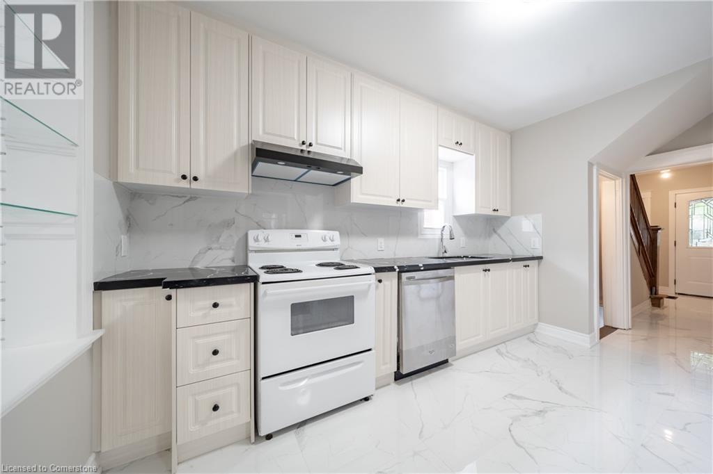 Photo 15 of 1111 King Street W, Hamilton ON