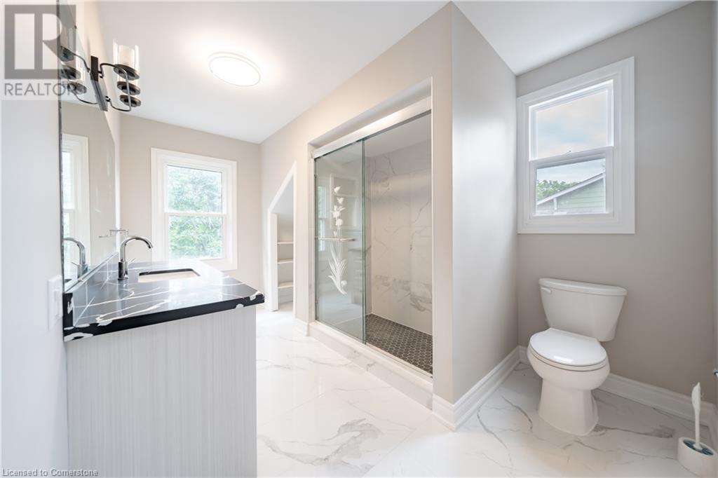 Photo 19 of 1111 King Street W, Hamilton ON