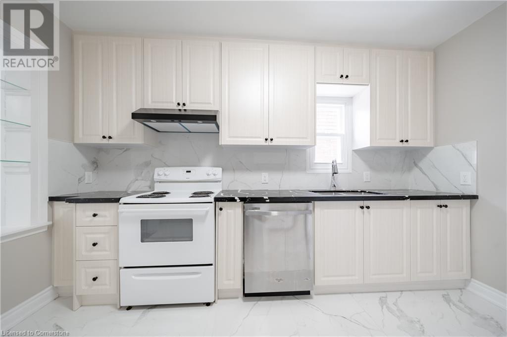 Photo 16 of 1111 King Street W, Hamilton ON
