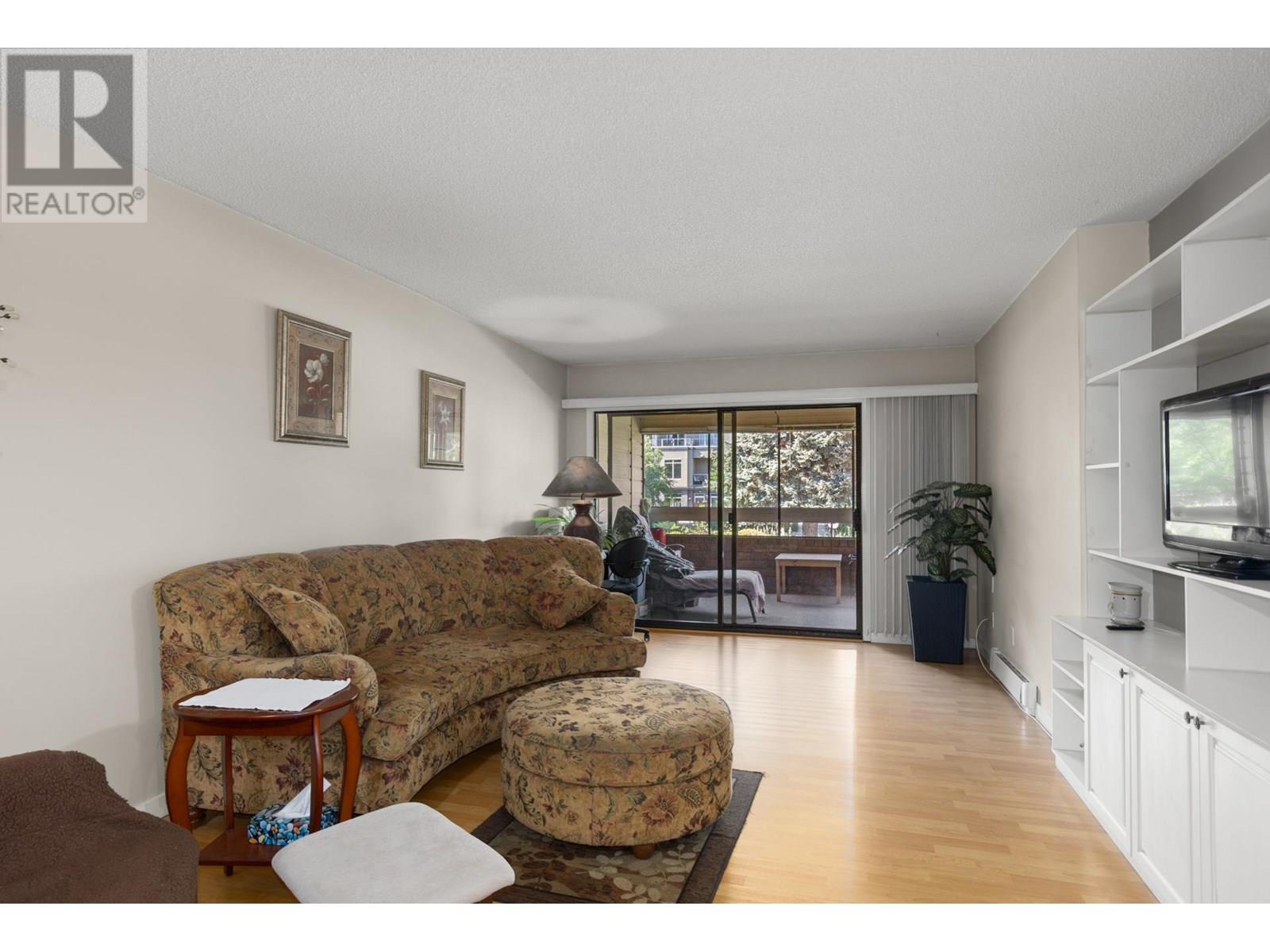 108 1035 Bernard Avenue, Kelowna