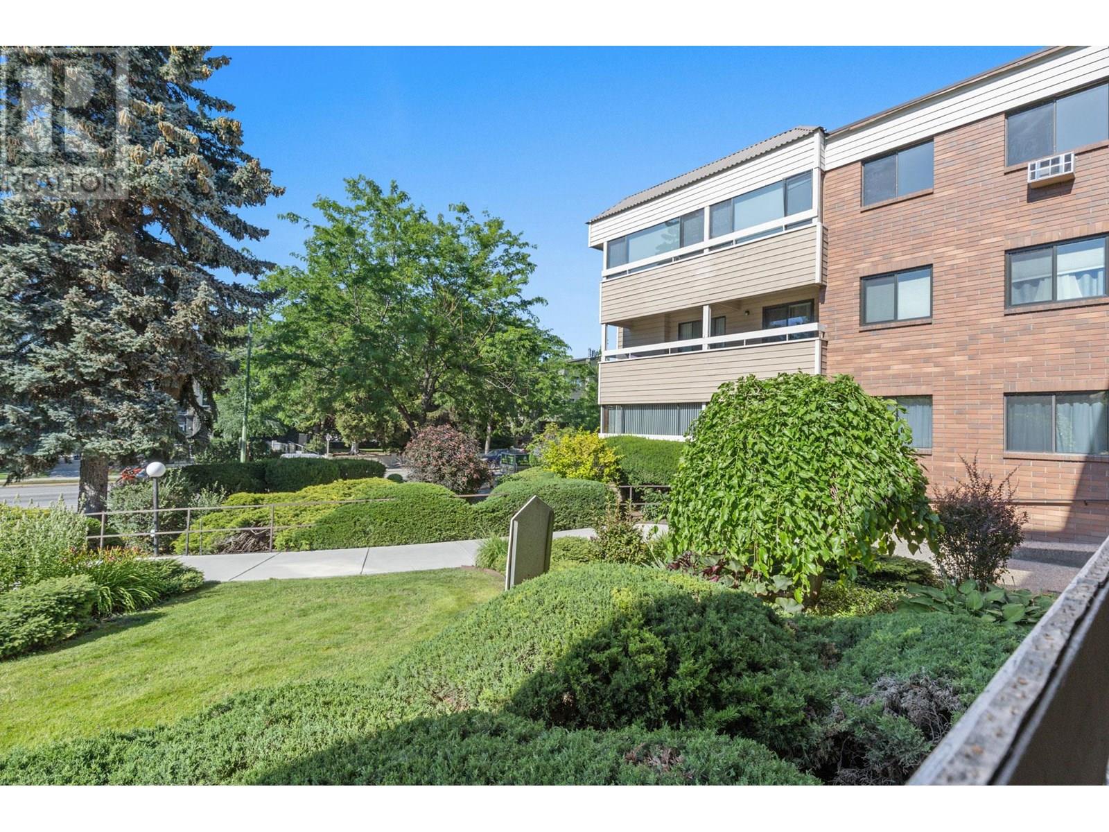 108 1035 Bernard Avenue, Kelowna