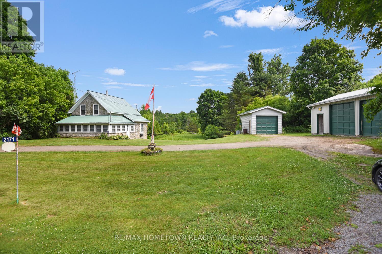 Photo 1 of 2171 Hallecks Road, Elizabethtownkitley ON