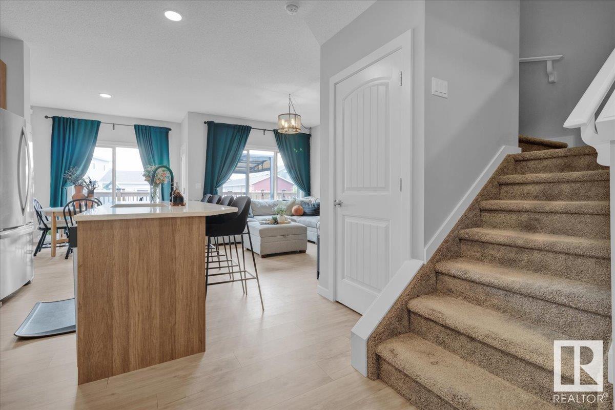 Photo 45 of 313 40 A Av Nw, Edmonton AB