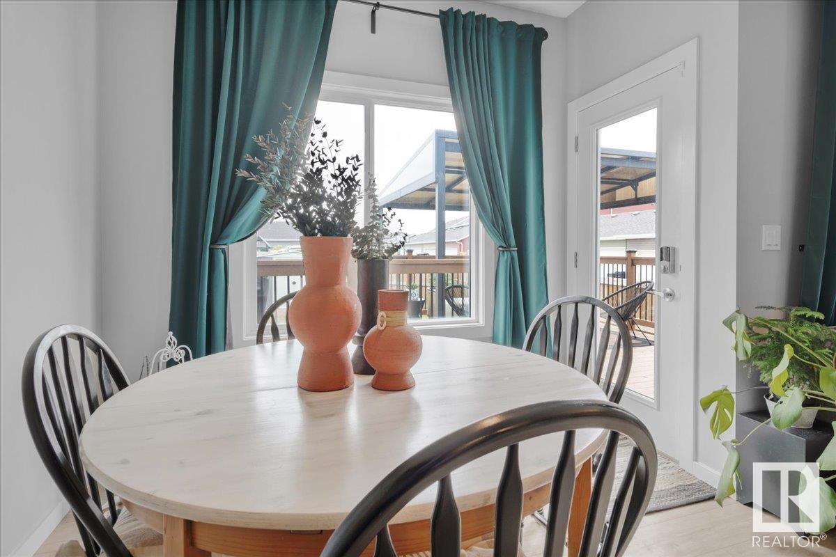 Photo 32 of 313 40 A Av Nw, Edmonton AB