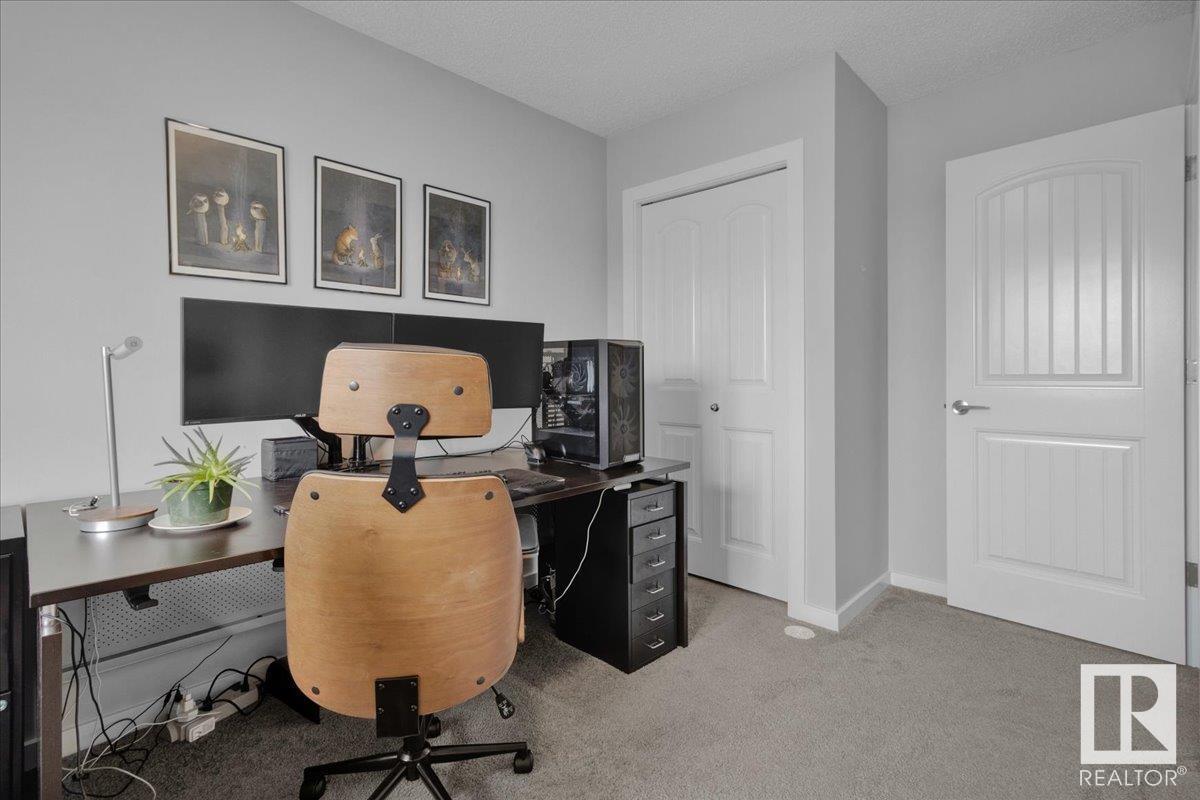 Photo 12 of 313 40 A Av Nw, Edmonton AB