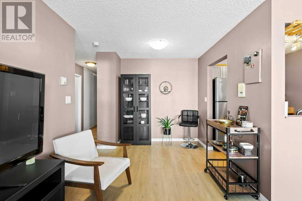 Single Family House for Sale in    Avenue SW Beltline Calgary 