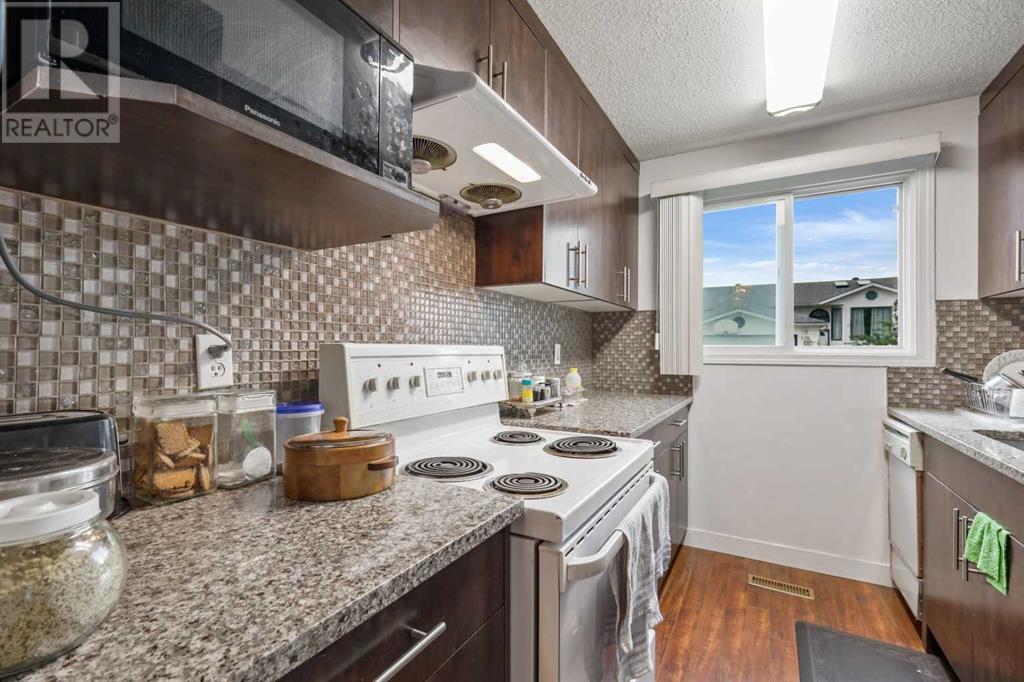 Single Family House Bungalow for Sale in  Pinemeadow Road NE Pineridge Calgary 