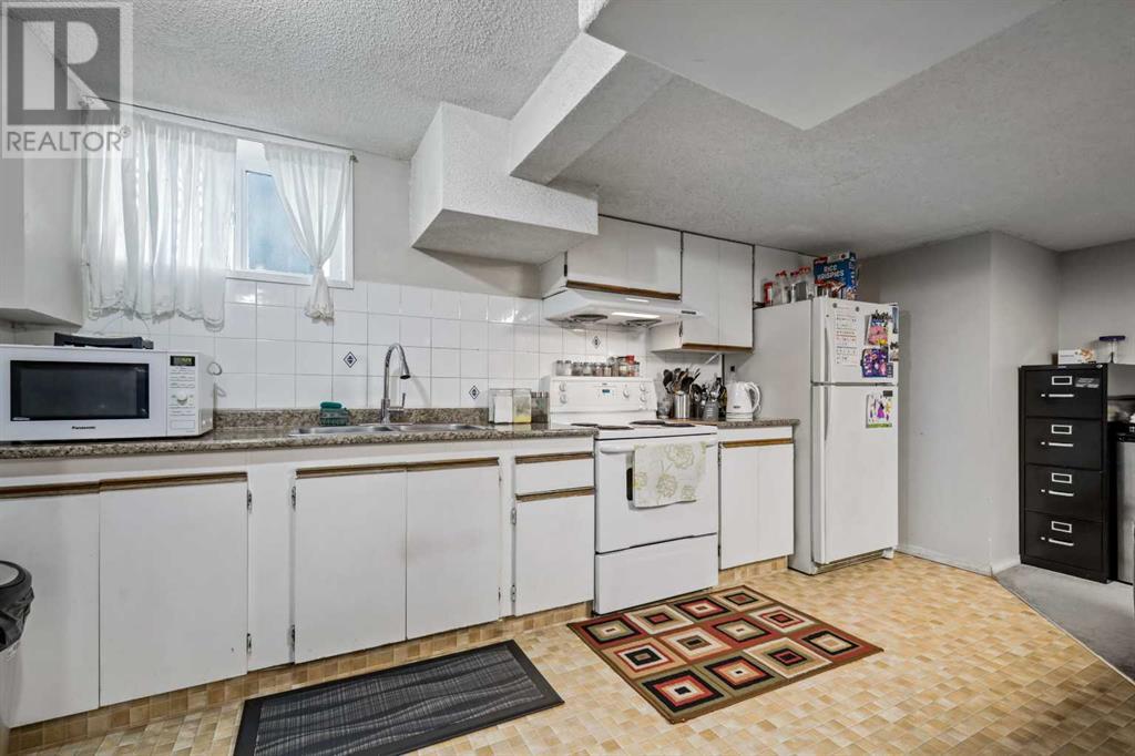Single Family House Bungalow for Sale in  Pinemeadow Road NE Pineridge Calgary 