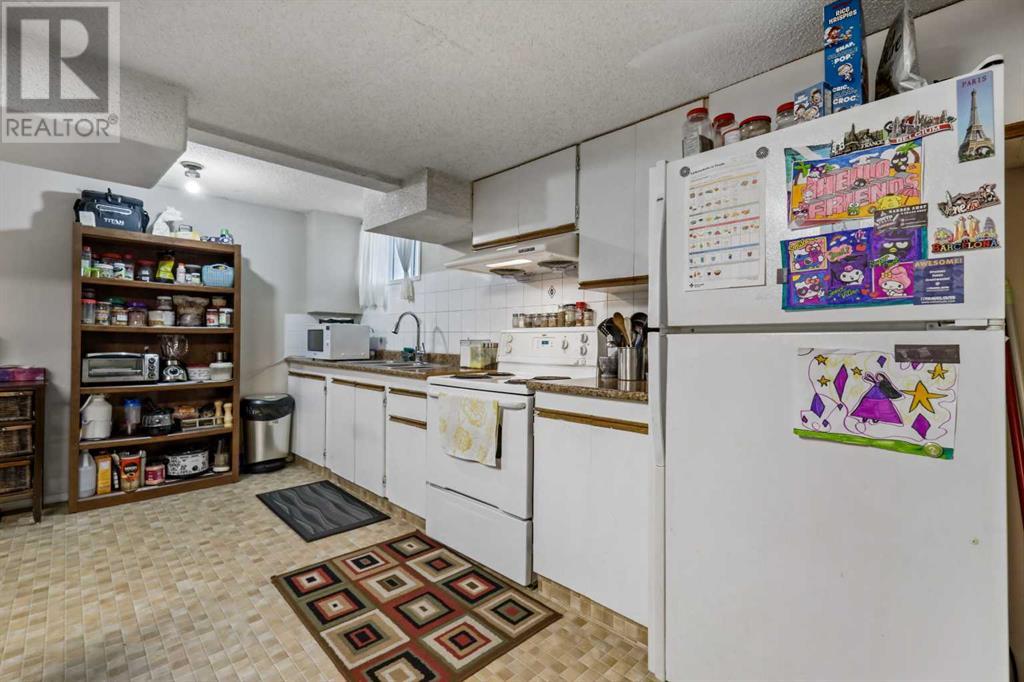 Single Family House Bungalow for Sale in  Pinemeadow Road NE Pineridge Calgary 