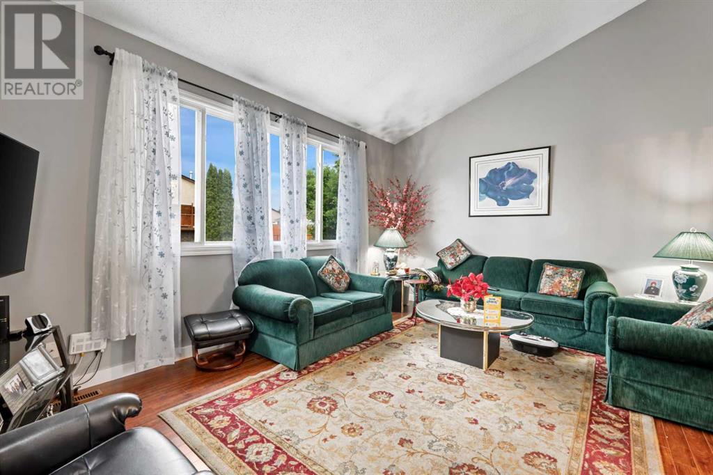Single Family House Bungalow for Sale in  Pinemeadow Road NE Pineridge Calgary 