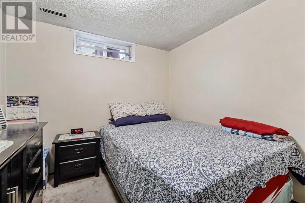 Single Family House Bungalow for Sale in  Pinemeadow Road NE Pineridge Calgary 