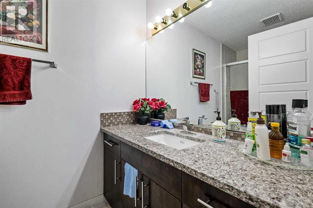 Single Family House Bungalow for Sale in  Pinemeadow Road NE Pineridge Calgary 