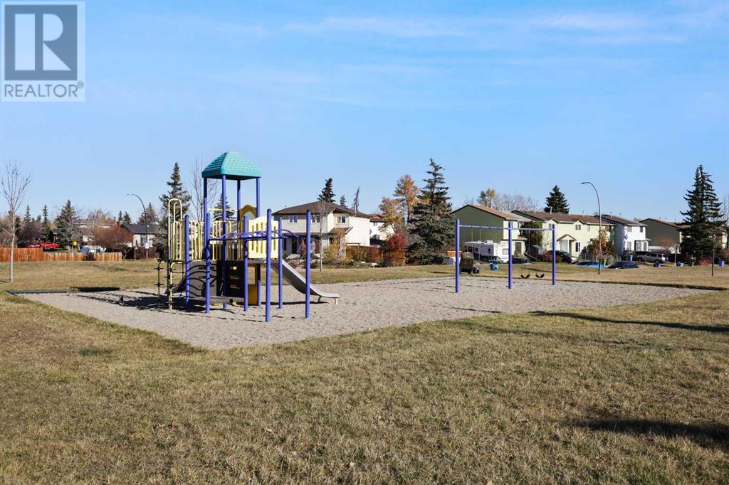 Single Family House Bungalow for Sale in  Pinemeadow Road NE Pineridge Calgary 