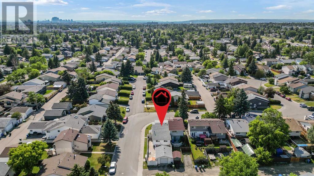 Single Family House Bungalow for Sale in  Pinemeadow Road NE Pineridge Calgary 
