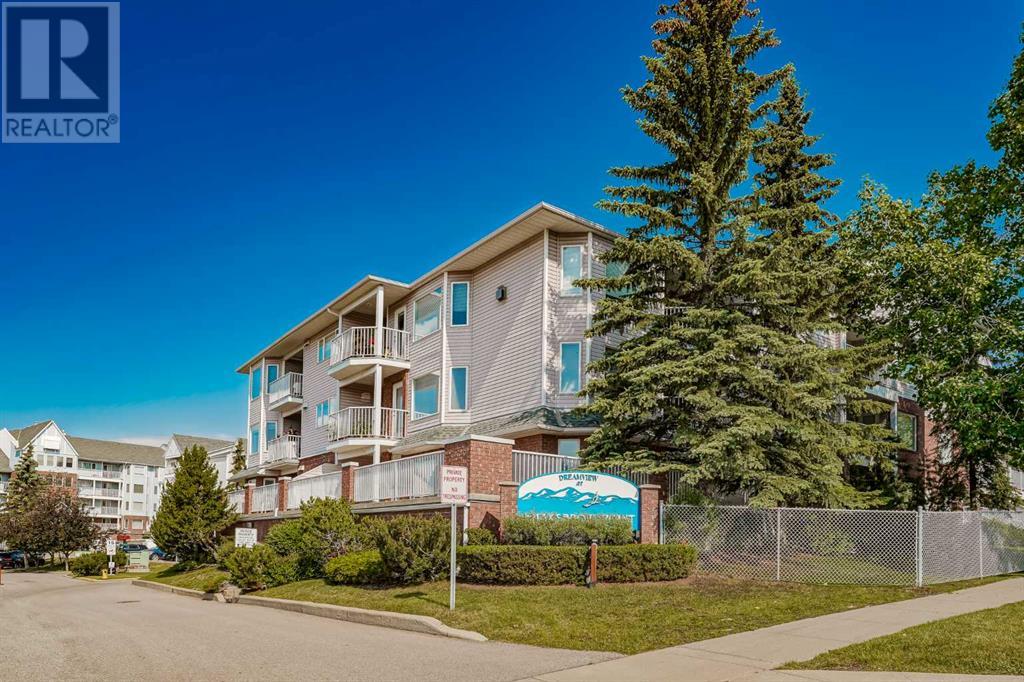 Single Family House for Sale in   Hawksbrow Point NW Hawkwood Calgary 
