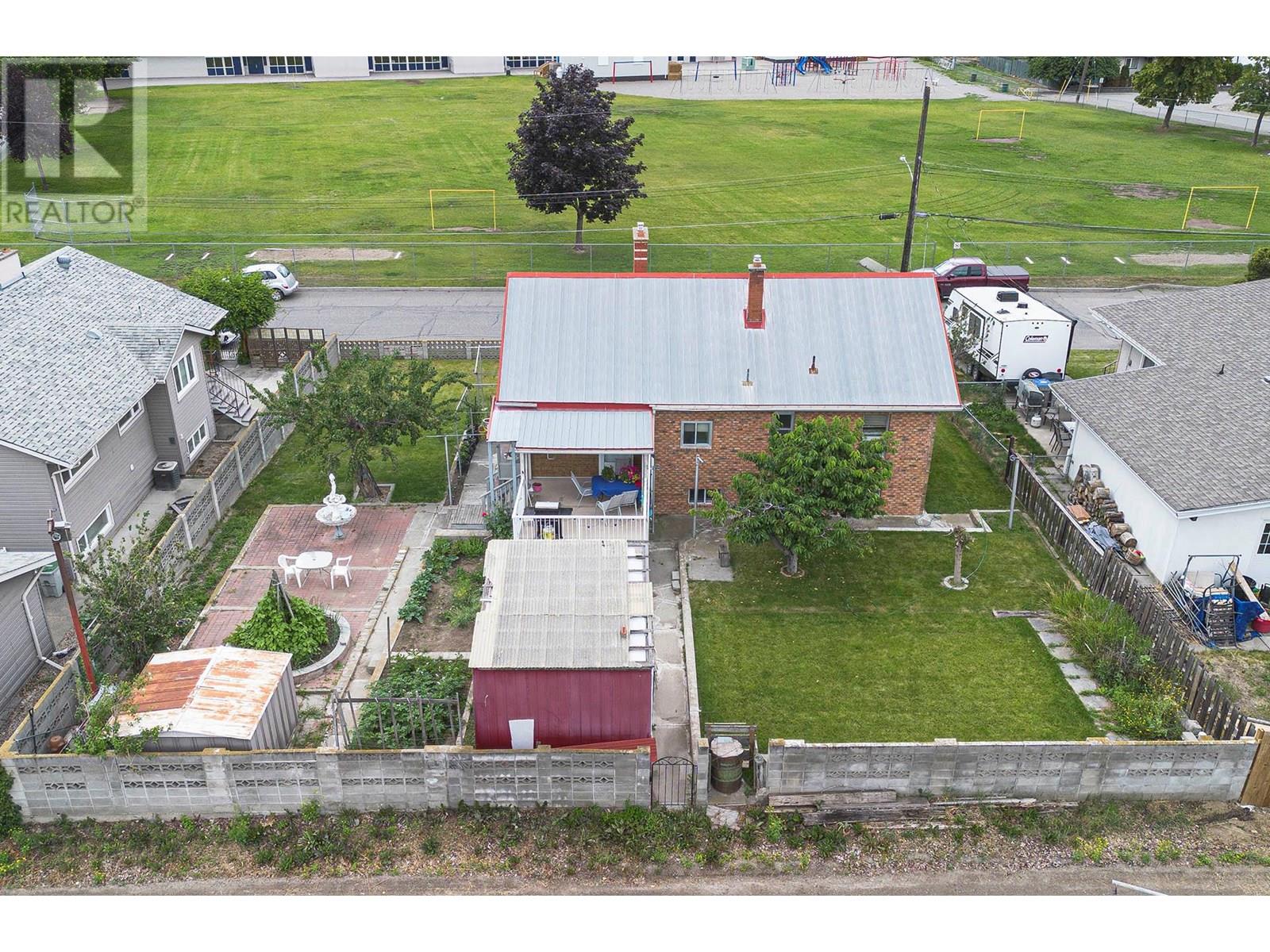 Photo 32 of 307 Holly Avenue, Kamloops BC