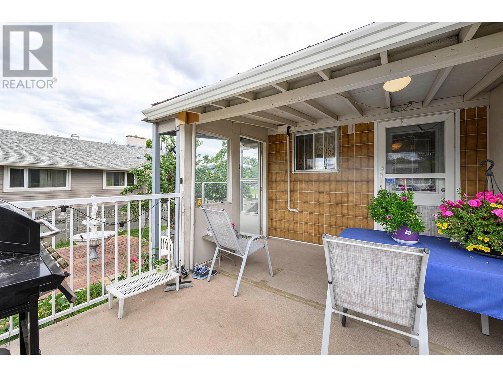 Photo 6 of 307 Holly Avenue, Kamloops BC