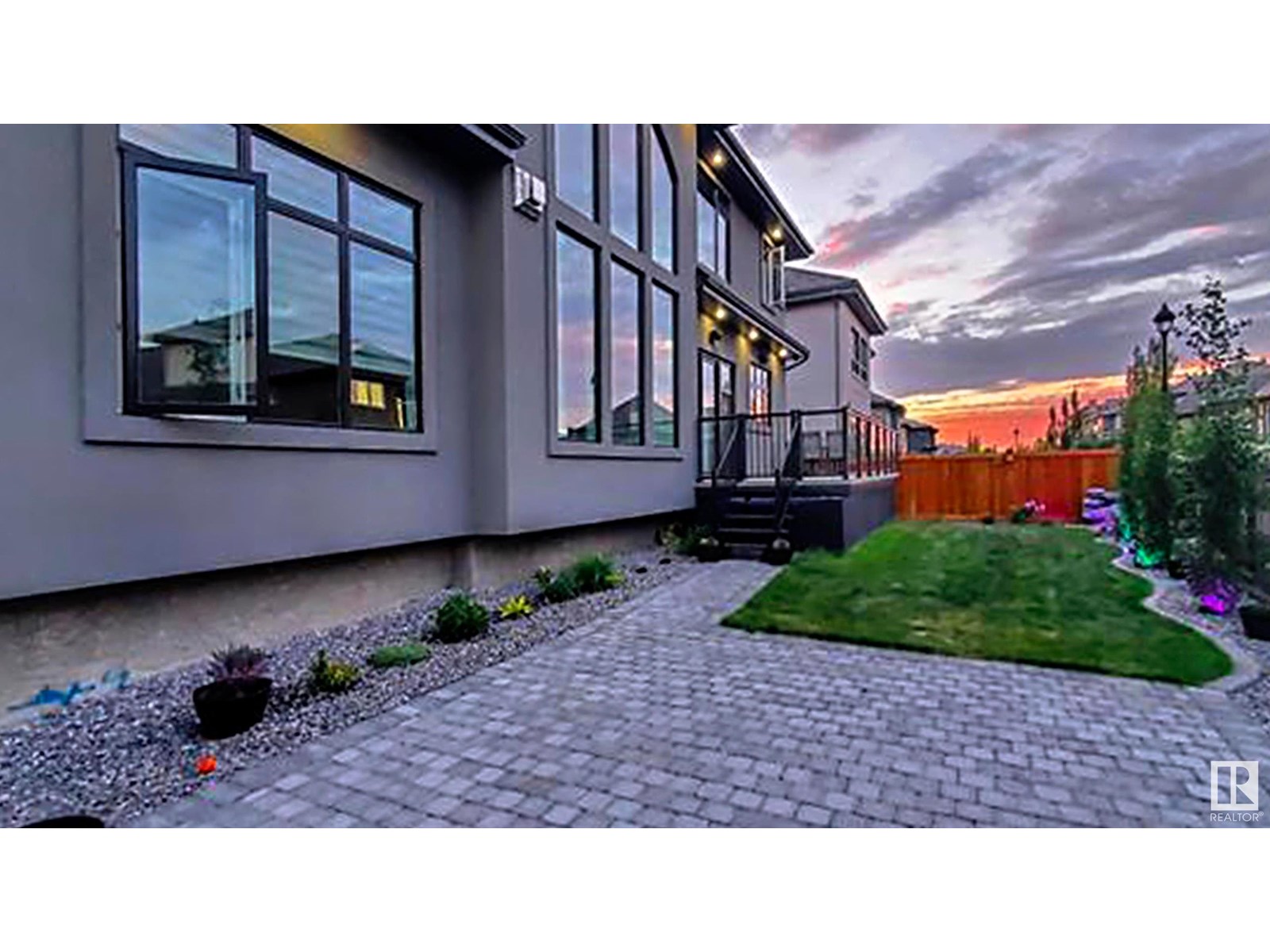 Photo 14 of 3627 Westcliff Wy Sw, Edmonton AB