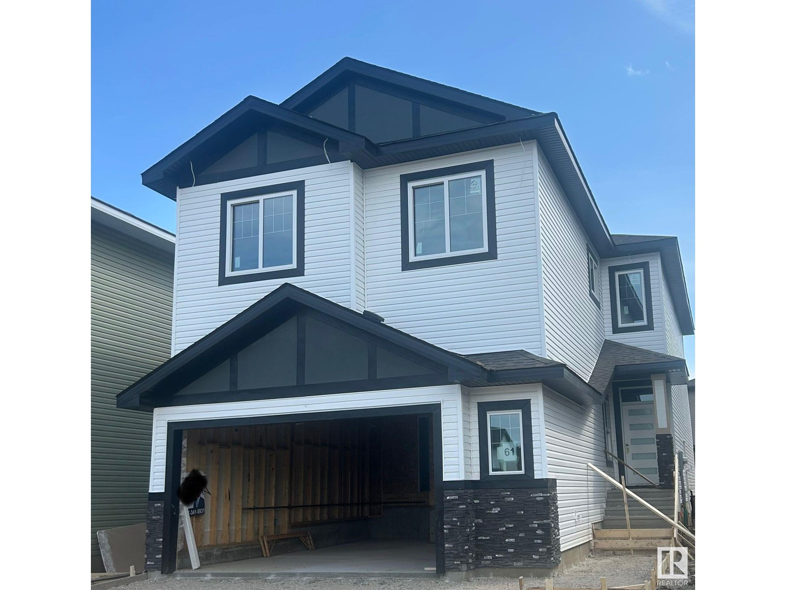 Photo 1 of 61 Blackbird Bend, Fort Saskatchewan AB