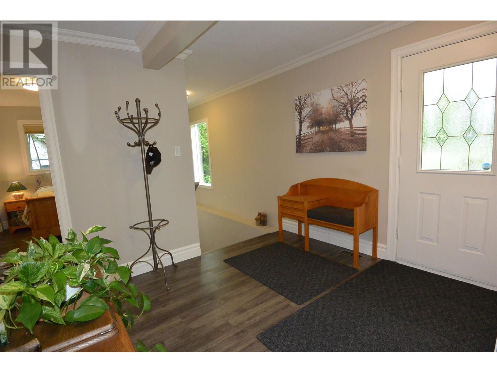 1615 ALDOUS STREET, Hazelton