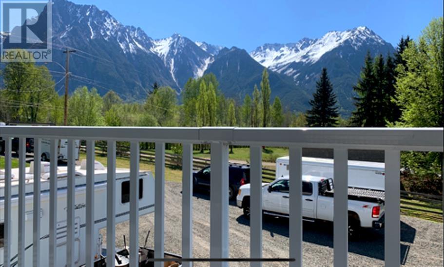 1615 ALDOUS STREET, Hazelton