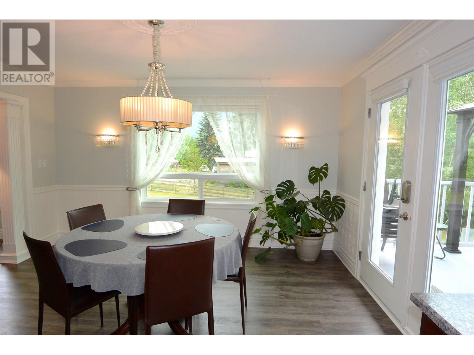 1615 ALDOUS STREET, Hazelton