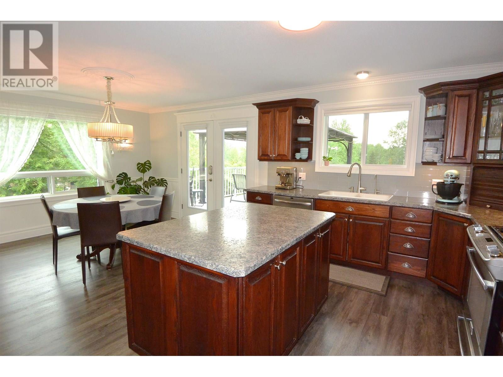 1615 ALDOUS STREET, Hazelton